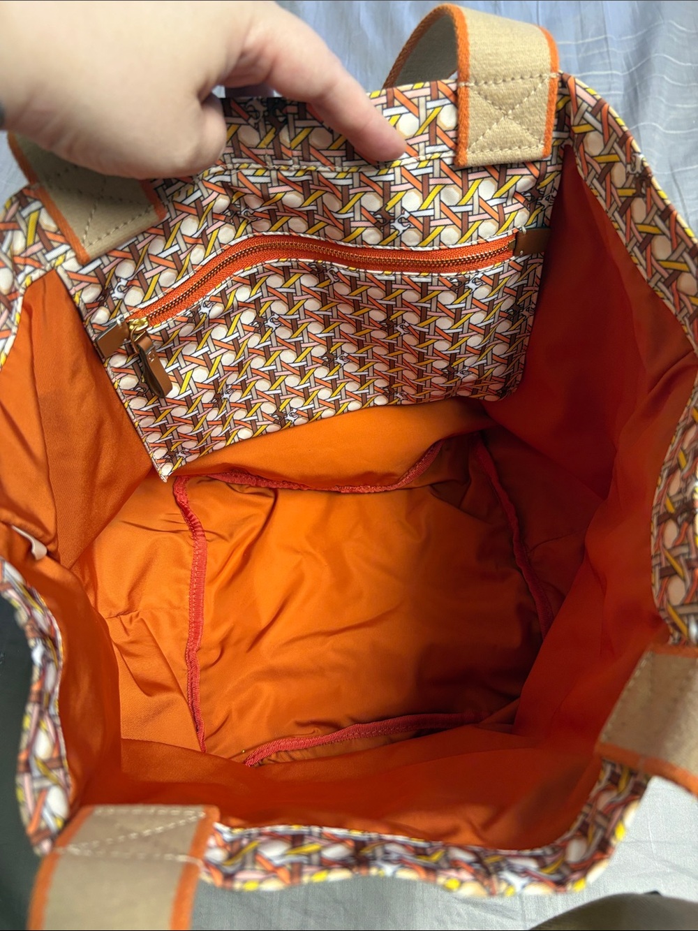 Tory Burch Orange Multicolor Geometric Tote with Tan Logo Patch - Picture 3 of 3